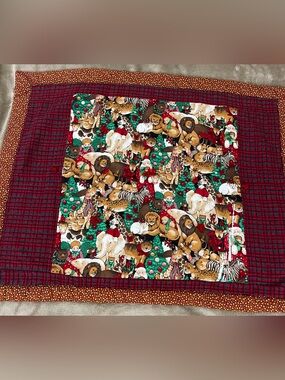 Christmas Themed Noahs Arc Vintage 27” X 34” Reversible Quilt